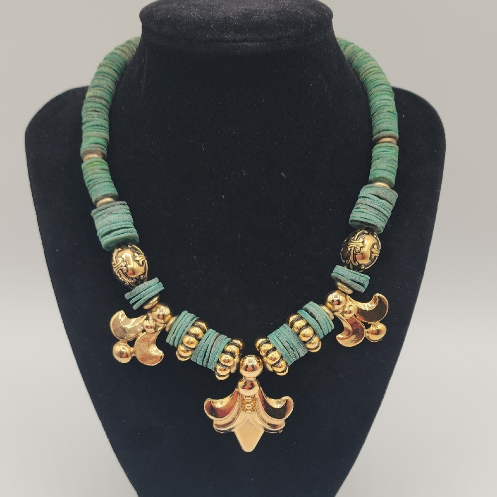 1990s Vintage Carol Dauplaise Fleur de Lis, Green, Gold Plate Statement Necklace